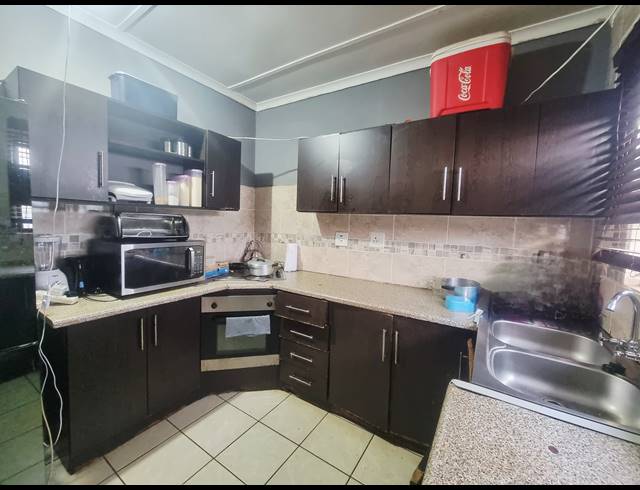 3 BEDROOM HOUSE FOR SALE IN UMHLATHUZE
